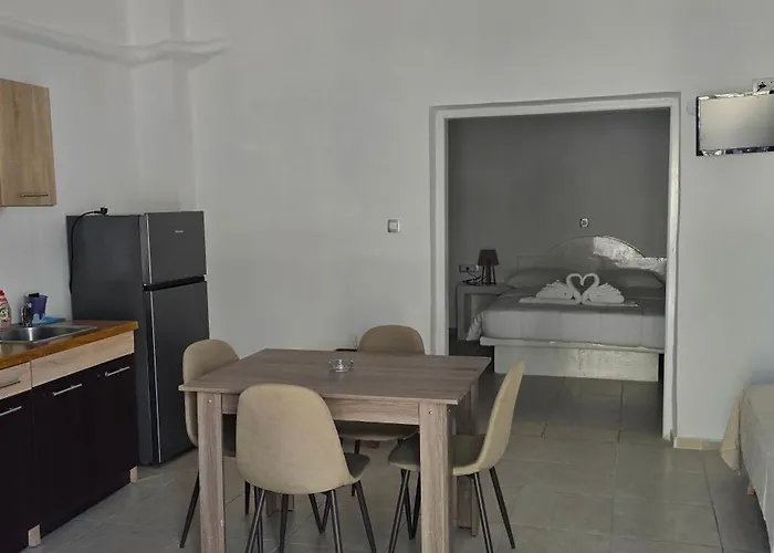 Hotel Thirasia
