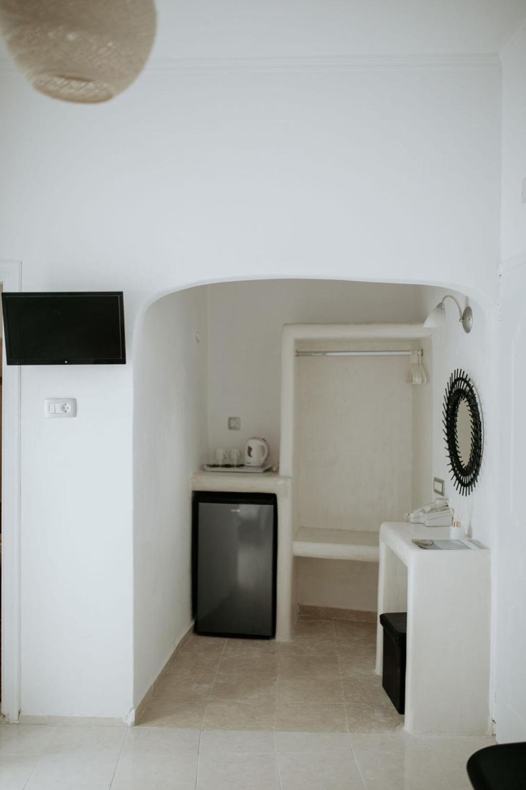 Thirasia Hotel Fira (Santorini)